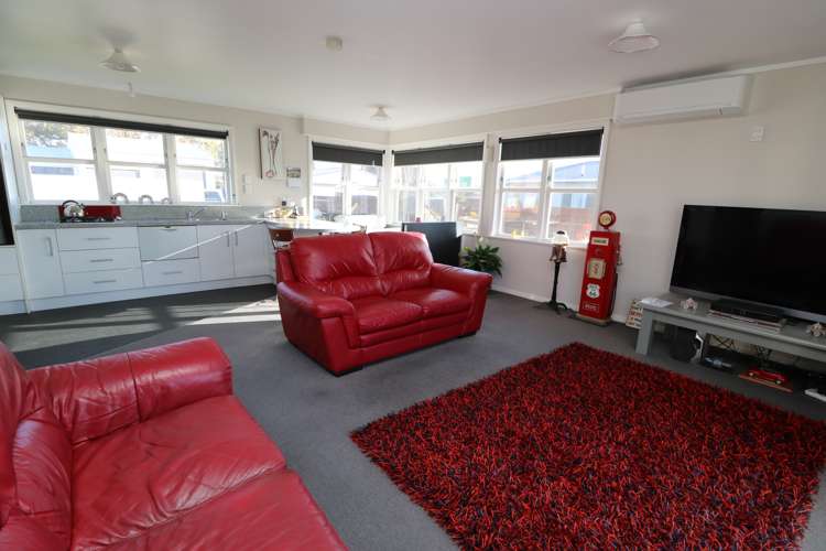 42 Edinburgh Terrace Foxton Beach_9