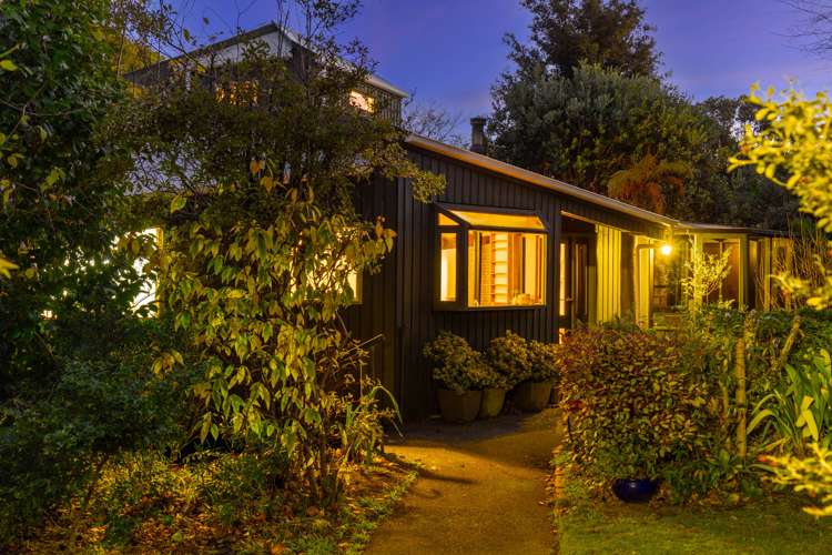 60 Leinster Avenue Raumati South_21