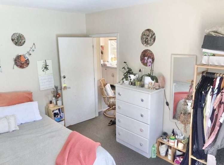 Address withheld Vogeltown_7