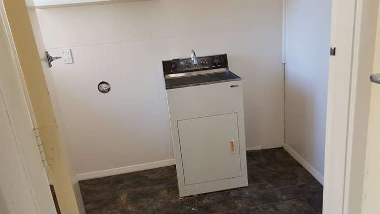 23 Middlepark Road Sockburn_16