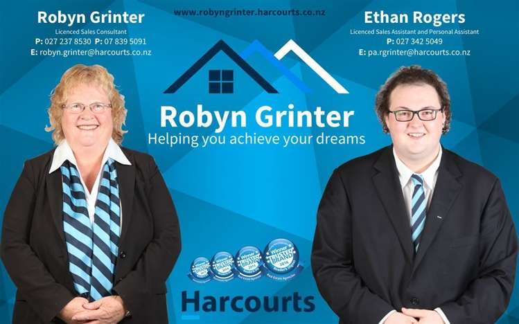 18 Sharaleigh Place Grandview Heights_37