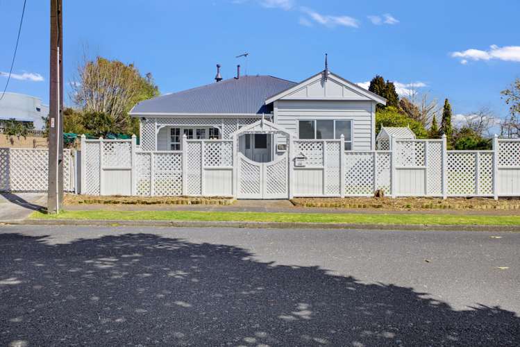 67 Broadway Waitara_28