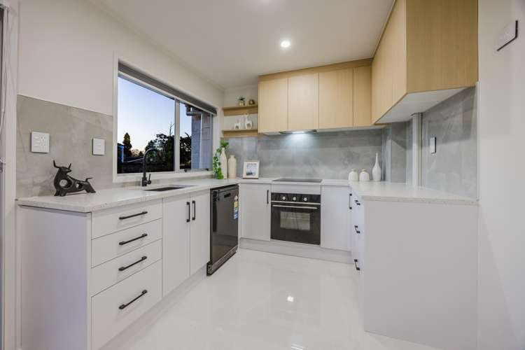 2/11 Sharivari Place Conifer Grove_6