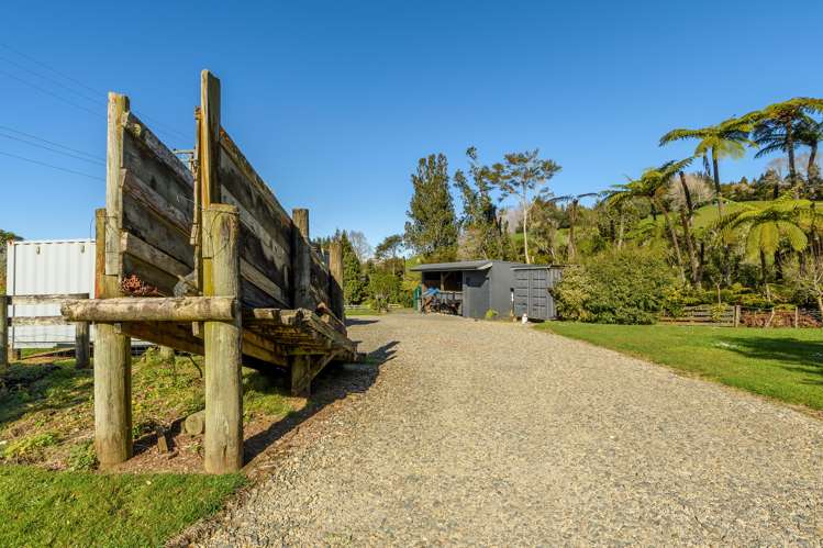 35 Hume Road Aongatete_25