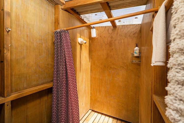 359 Tangiora Avenue Whangapoua_13