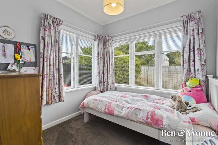 37a Coral Crescent Panmure_10