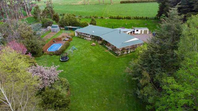 35 Third Line Norsewood_2