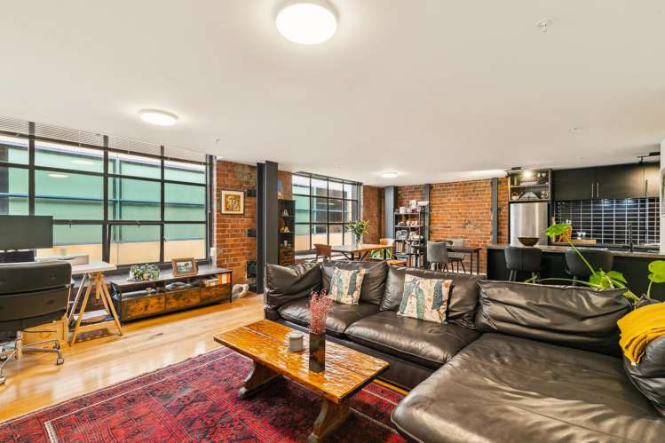 M/8 Egmont Street_3