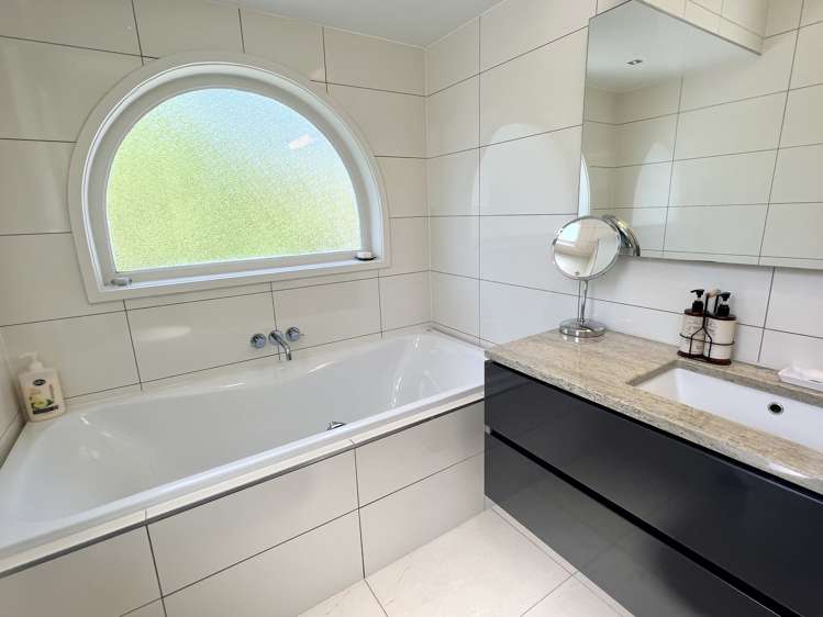 35 Wellesley Avenue Avenal_22