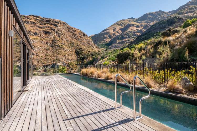 12 Crow's Nest Road Arthurs Point_10