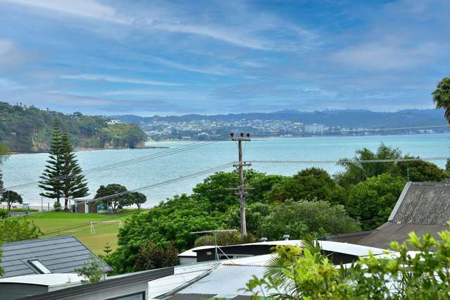 4b Kathy Terrace Stanmore Bay_3