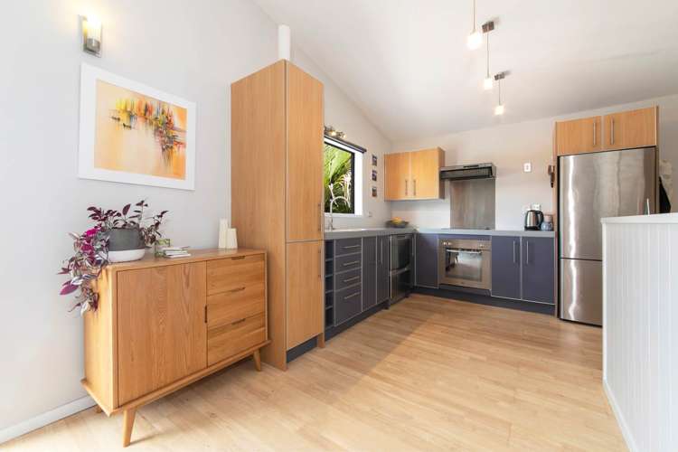 167 Woodlands Park Road Titirangi_3