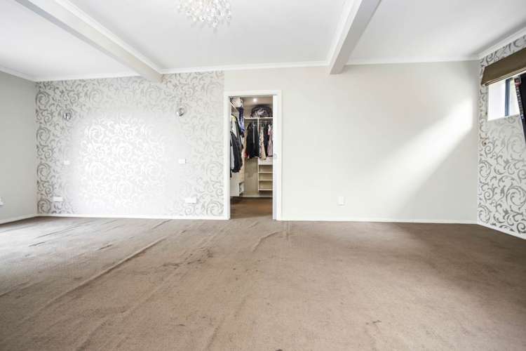 2/12 Lowburn Place Clover Park_10