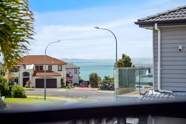 6A Gulf Crest Bucklands Beach_38