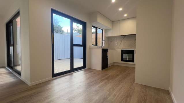 2 weeks free rent! -  Modern 3BR in Half Moon Bay