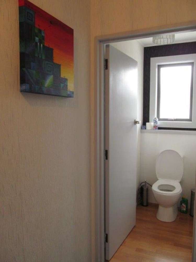 17 Campbell Street Alexandra_12