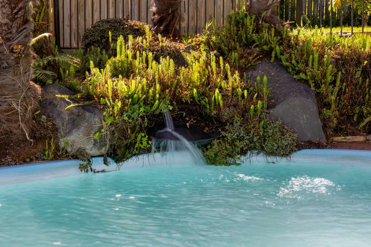 36 Jonathon Street Brookfield_12