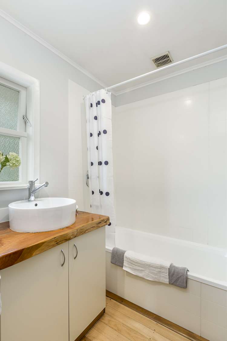 63 Kervil Avenue Te Atatu Peninsula_13