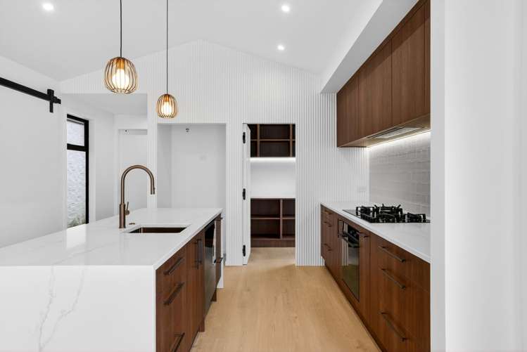 5 Tukutata Crescent Milldale_11