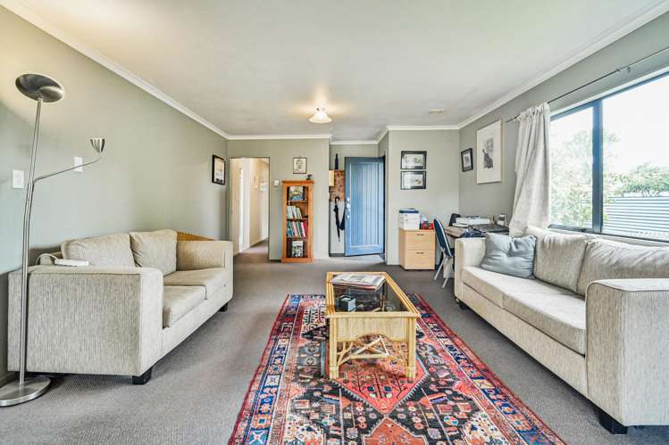 1 Hyla Road Haumoana_3