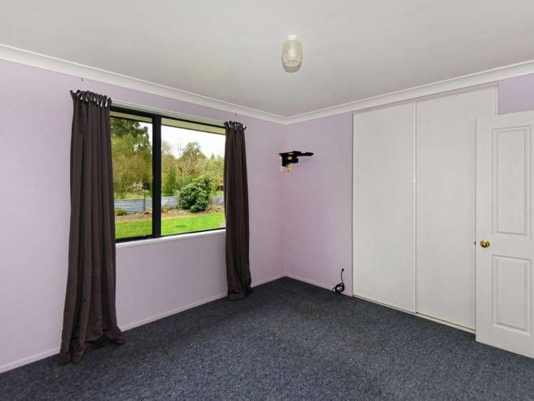 5 Railway Terrace Glentunnel_11