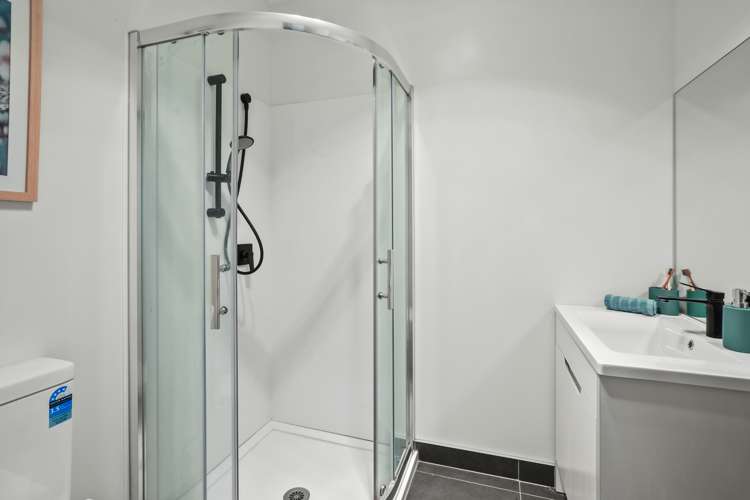 3/12 Liston Crescent Hillcrest_11