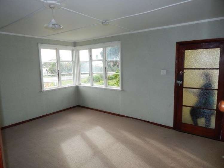 7 Main Road Hector_5