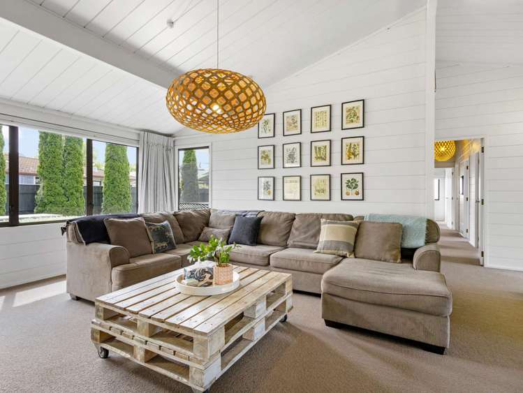 2 Kathleen Street Parkvale_2