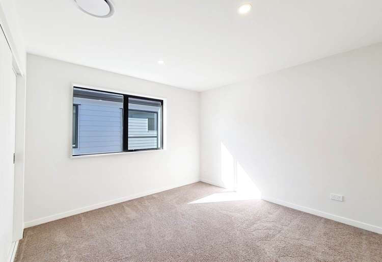 6 Ascent Drive Flat Bush_14