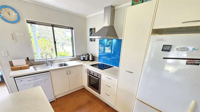 111 Castle View Road Matarangi_4