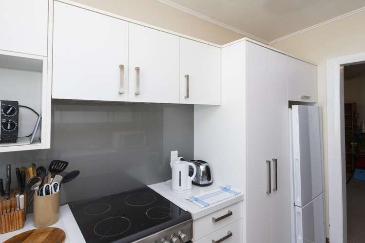 95 Iranui Road Inner Kaiti_23