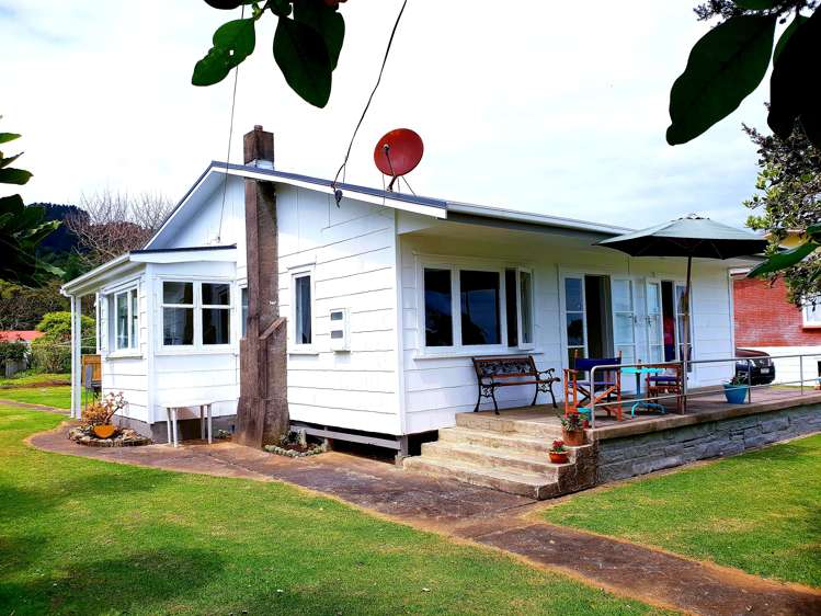 34 Seaview Avenue Te Puru_5