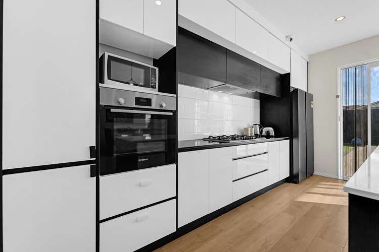 18 CALDER CRESCENT Pokeno_7