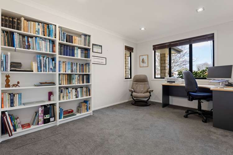 9 Cooper Crescent Cambridge_18