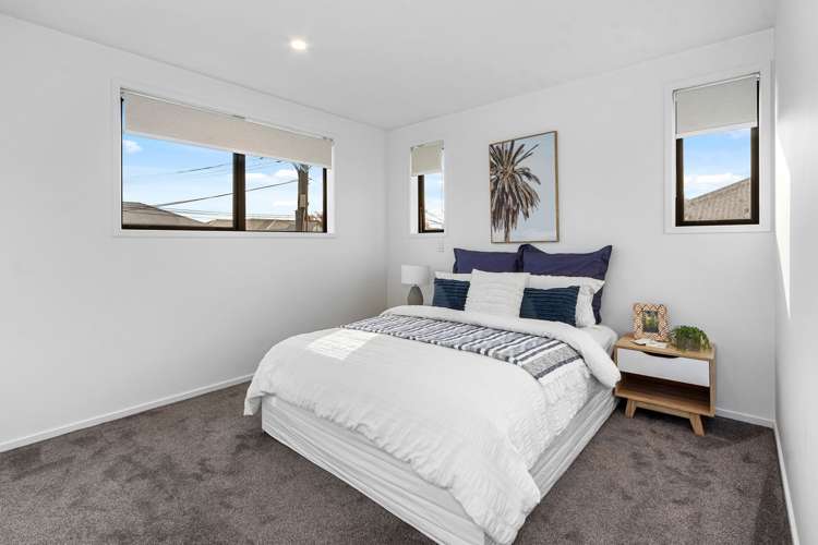 2/64 Longfellow Street Sydenham_10