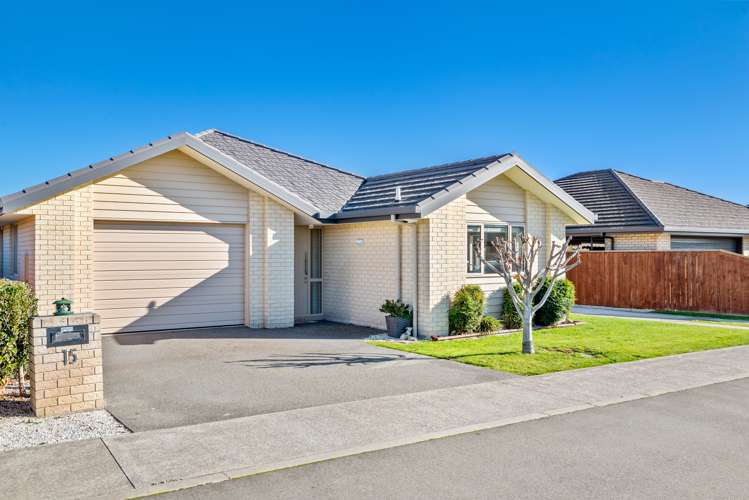 15 Korari Grove Redwoodtown_17