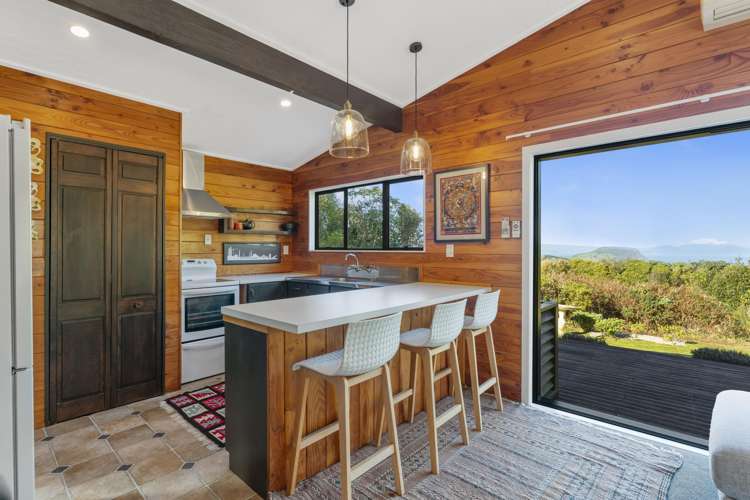 18 Whakaroa Road Kinloch_10