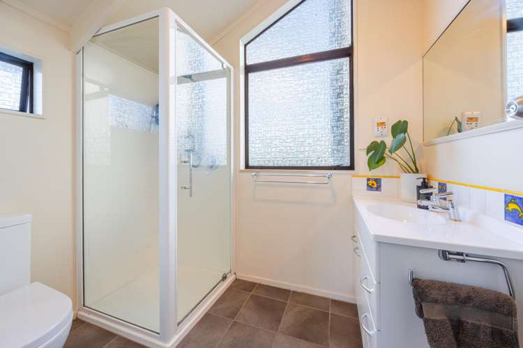 19 Leeds Place Tamatea_19