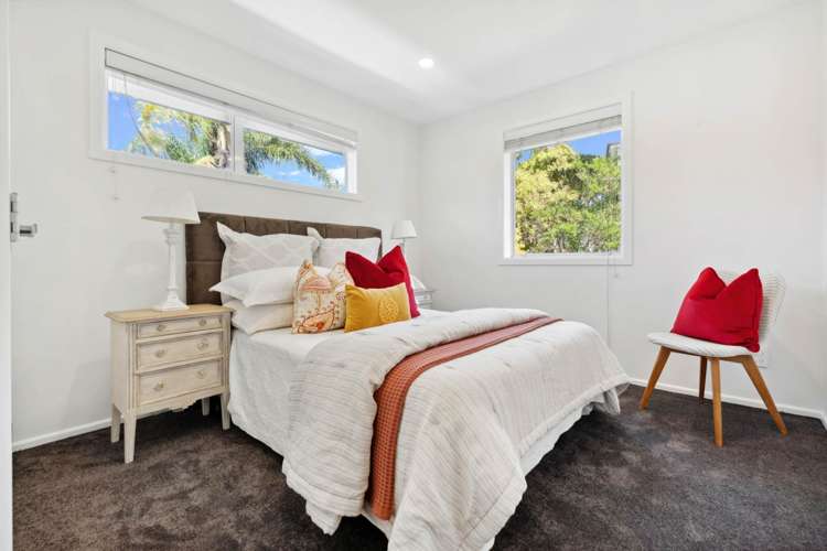 1/7 Musick Point Road Bucklands Beach_16