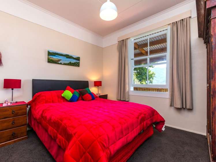 2301 Queen Charlotte Drive Anakiwa and Surrounds_6