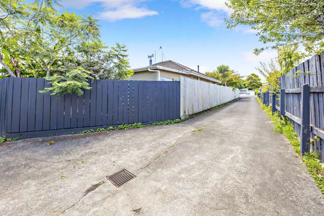 2/100 Maich Road Manurewa_3