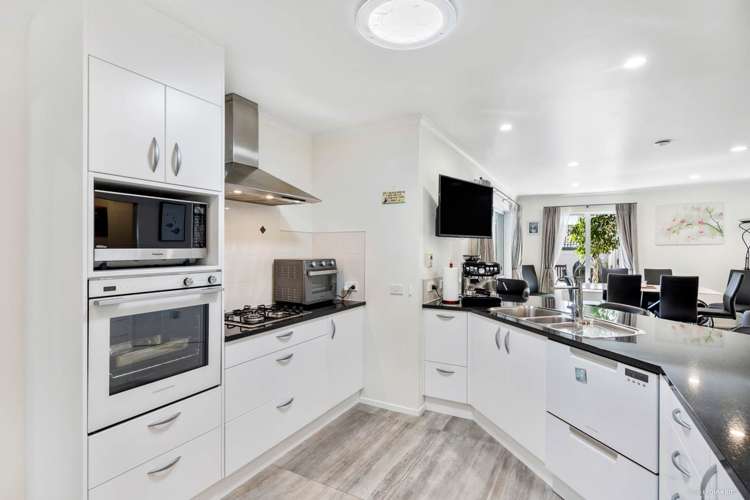 16 Nanleen Rise Manurewa_9