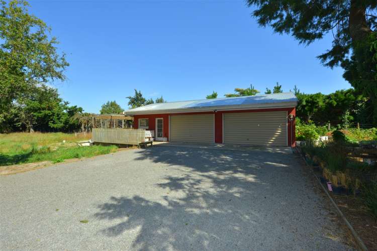 111 Halkett Road West Melton_14