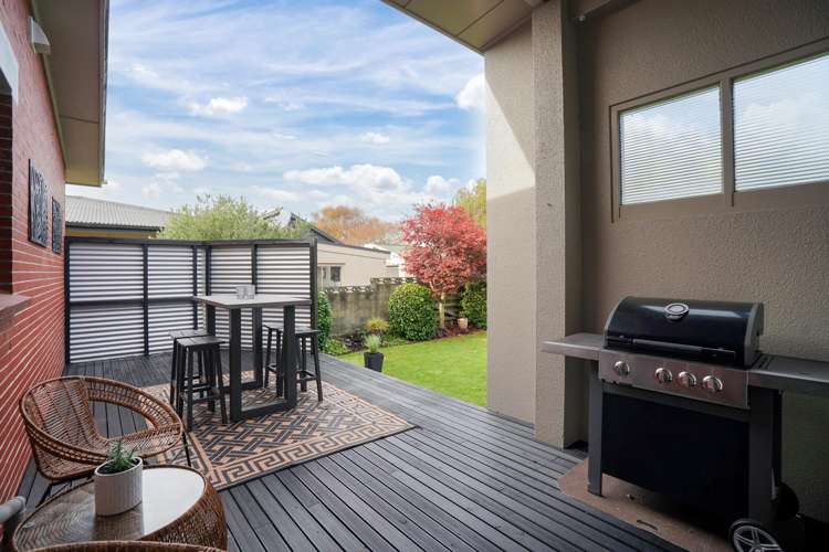 19 Helmsdale Street Waverley_16