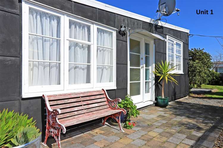 206 Park Road South Akina_16