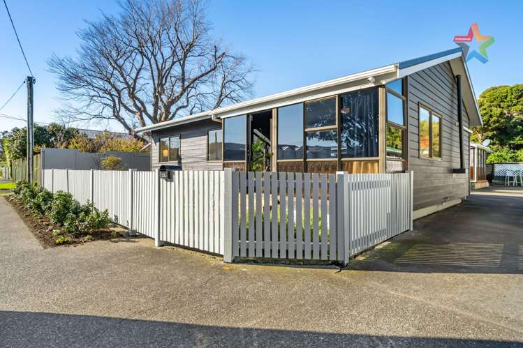 32A Tennyson Street Petone_17