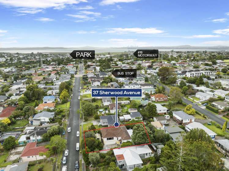 37 Sherwood Avenue Te Atatu South_23