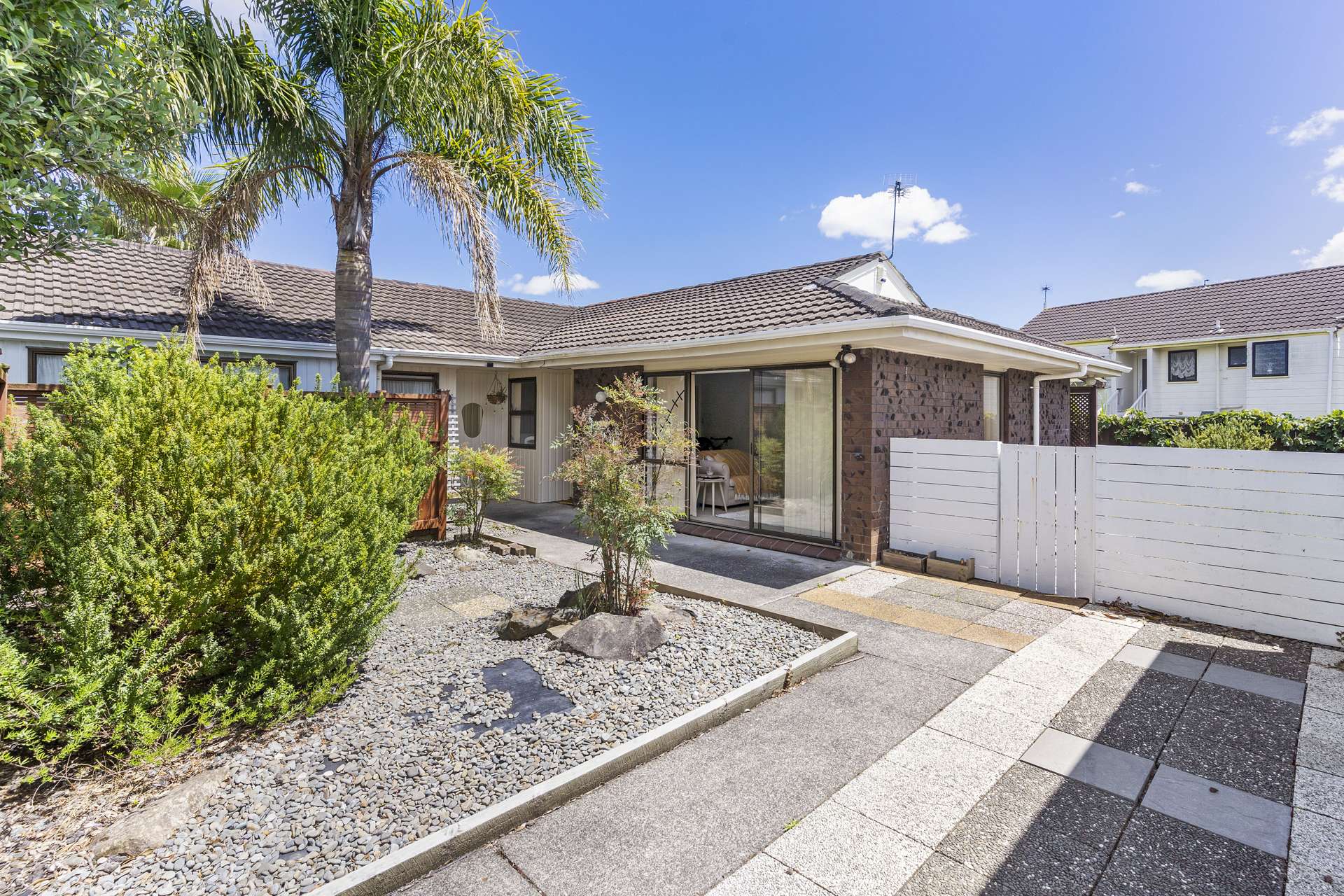 2/27 Aberfeldy Avenue Highland Park_0