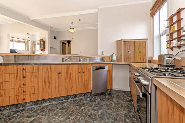 300 Aberdeen Road Te Hapara_3