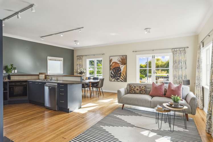 17 Rimu Road Raumati Beach_6